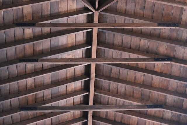 גג עץ